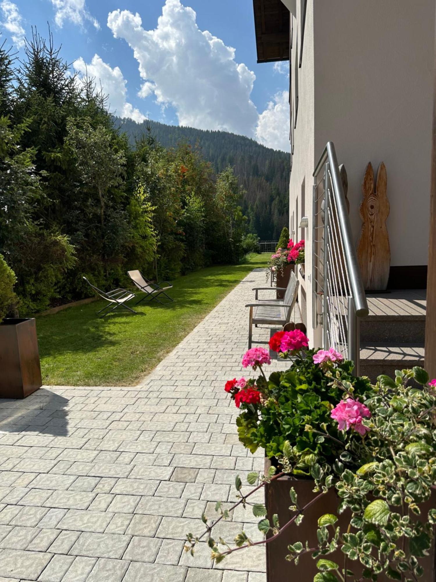 Apartment Ciasa Laoi San Cassiano  Bagian luar foto