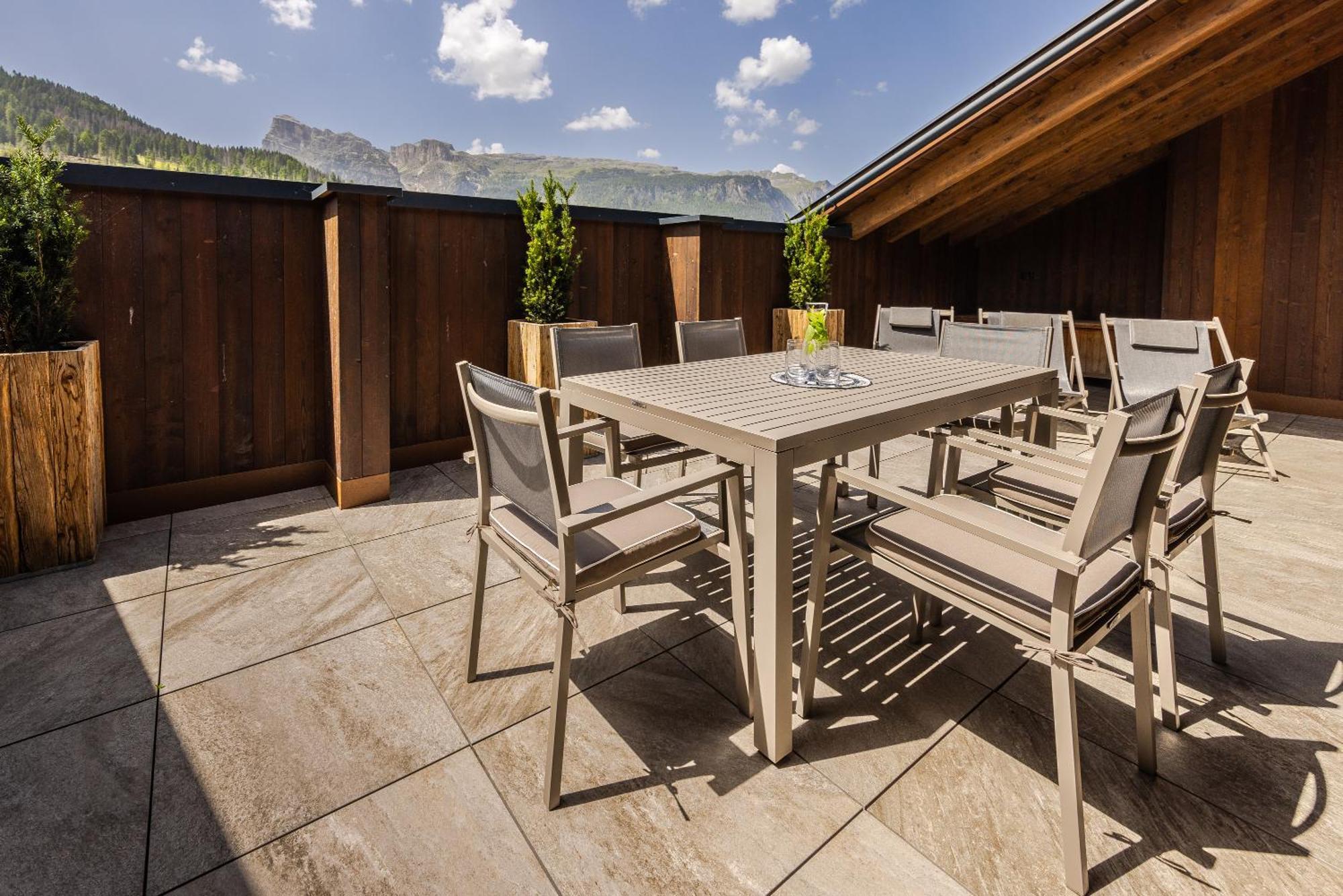Apartment Ciasa Laoi San Cassiano  Bagian luar foto